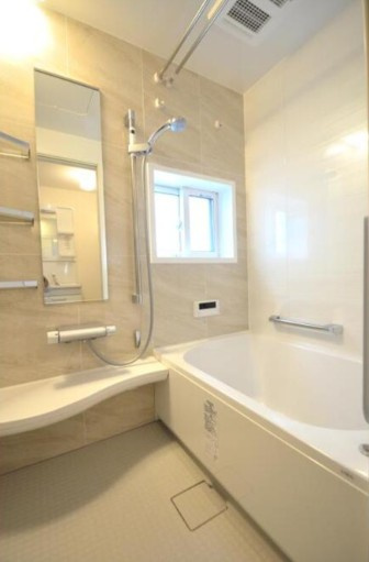 J COURTの浴室