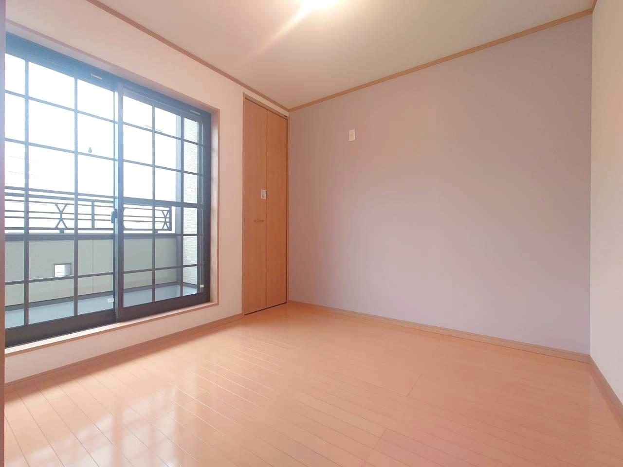 ２０２６年３月リフォーム完了◆ロフトつき収納豊富◆床暖房＆浴室サウナ付き◆南区上鳥羽西浦町の洋室|洋室