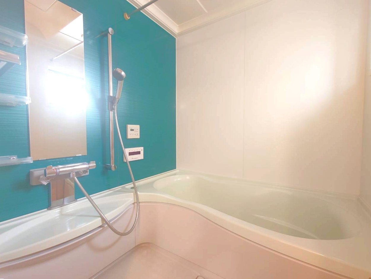 ２０２６年３月リフォーム完了◆ロフトつき収納豊富◆床暖房＆浴室サウナ付き◆南区上鳥羽西浦町の浴室|浴室