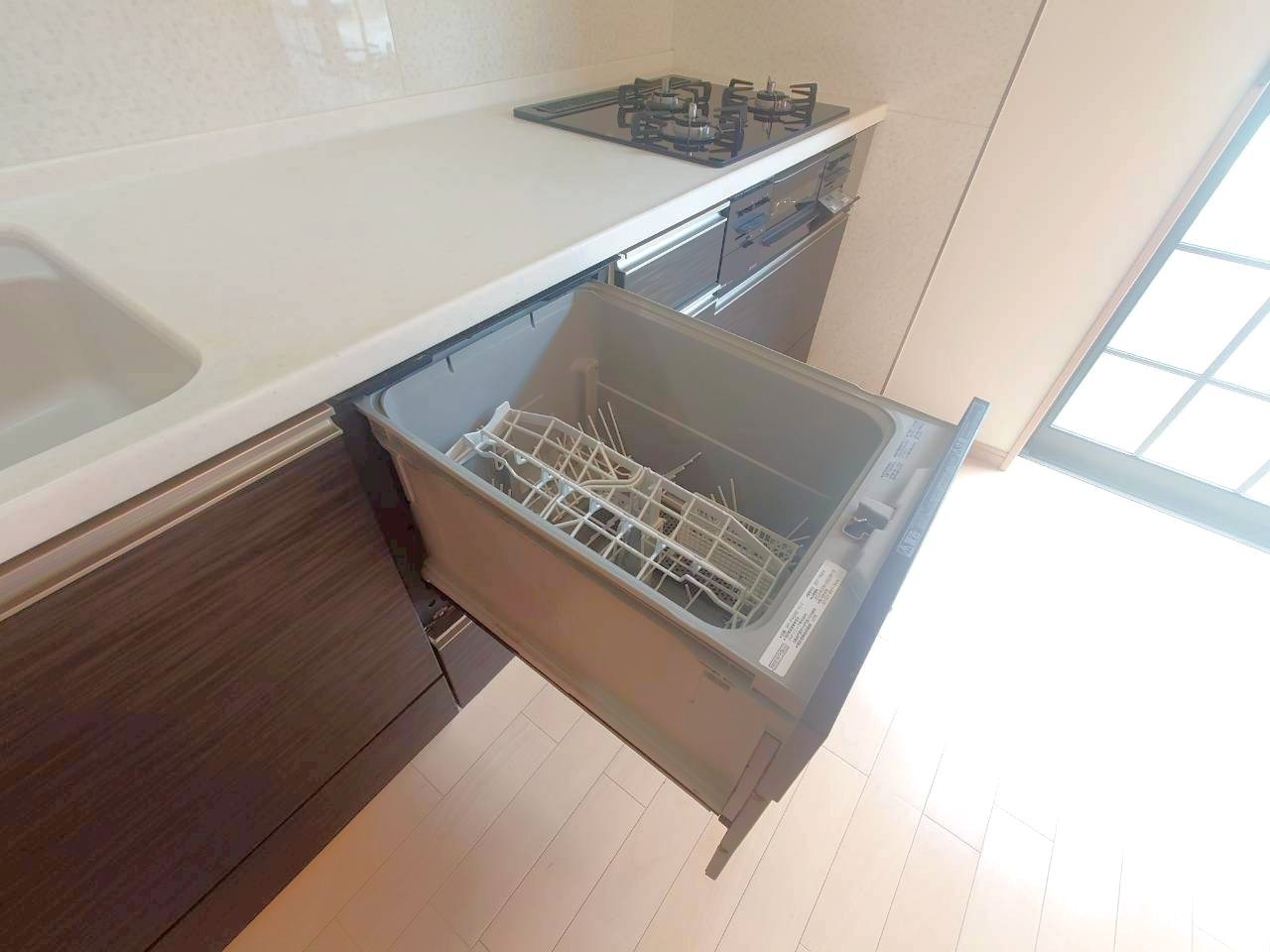 ２０２６年３月リフォーム完了◆ロフトつき収納豊富◆床暖房＆浴室サウナ付き◆南区上鳥羽西浦町のキッチン|食器洗浄乾燥機付き