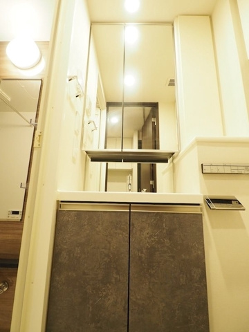 新品家具付きマンション佐賀6(KaGood東京)の独立洗面台