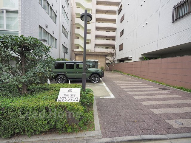 【エントランス】 | 秀和溜池山王レジデンス