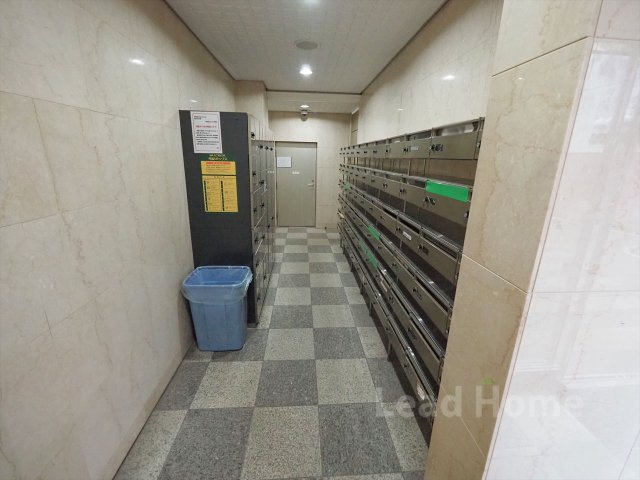 【その他共用部分】 | 秀和溜池山王レジデンス | 郵便受け・宅配ボックス