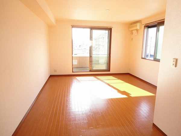 ルミナスガーデンの寝室