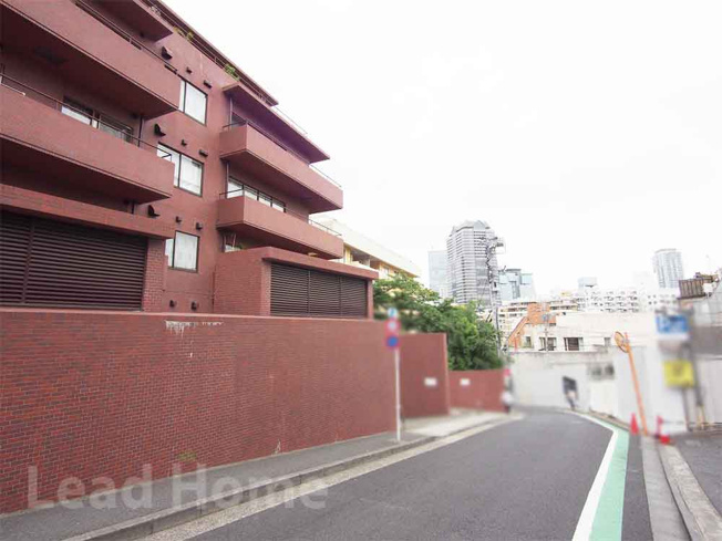 【その他】 | 赤坂グランドハウスＢ棟 | 前面道路