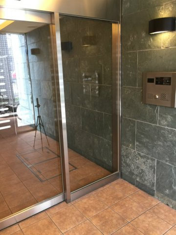 Rising place浅草のロビー