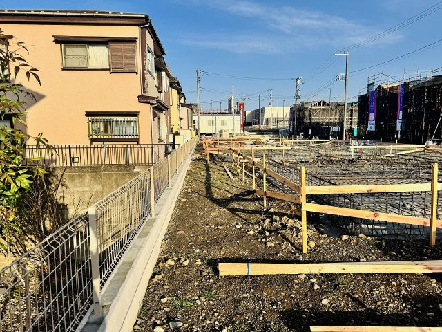 八王子市　泉町　新築一戸建て　２６期の庭|～住環境良好、開発分譲地につき整った街並み～