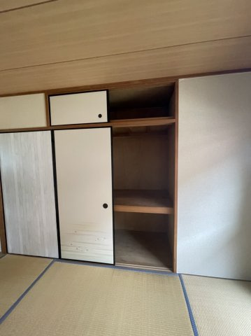 カーサ南茨木の収納