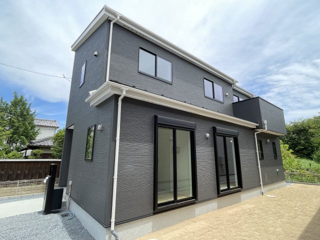 藤岡市藤岡０１期（全２棟）１号棟の外観