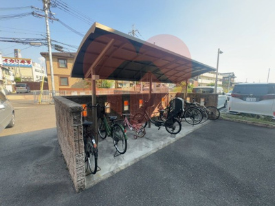  | ファミール タカゼンE棟