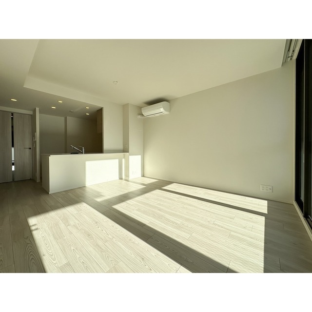 ザ・ケンジントン・レジデンス上池台の居間・リビング