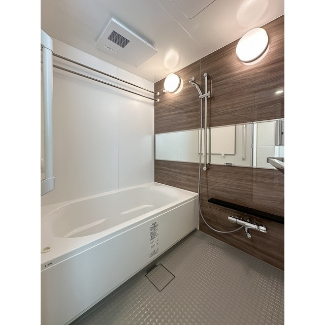 ザ・ケンジントン・レジデンス上池台の浴室