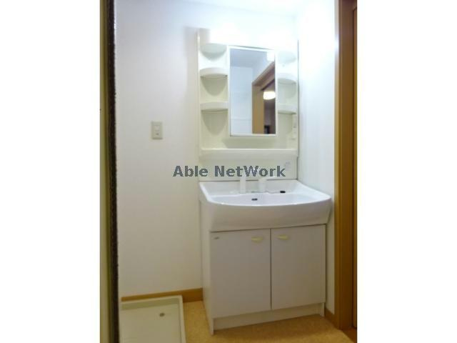 エストレーノｋｏｅｉの洗面所|シャワー付洗面化粧台