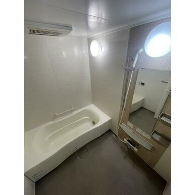 熊本市中央区島崎１丁目の賃貸マンションの浴室