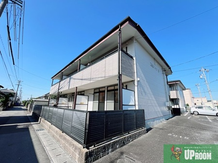 西里ハイツ Bの外観