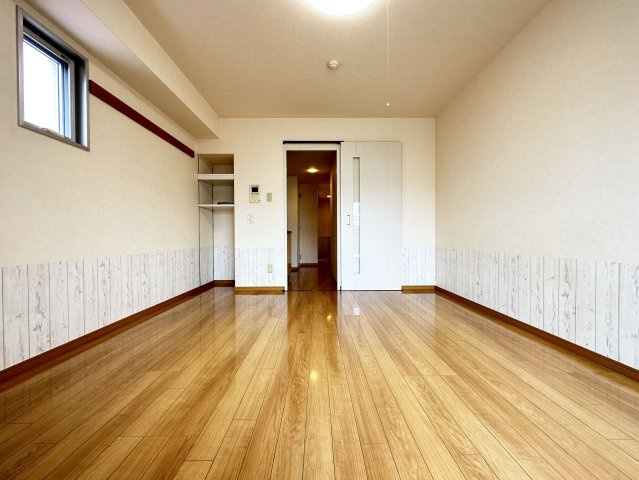 アゼリア南はりまの洋室|落ち着いた色調の洋室です