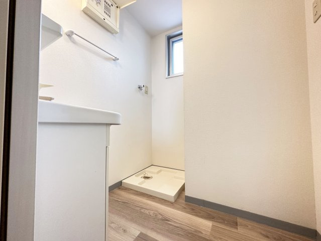 アゼリア南はりまの洗面所|忙しい朝には欠かせない洗面所です