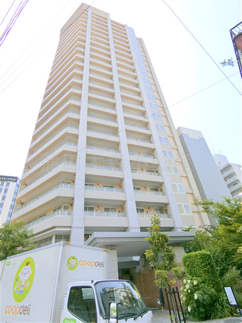 パークタワー東京フロントの外観