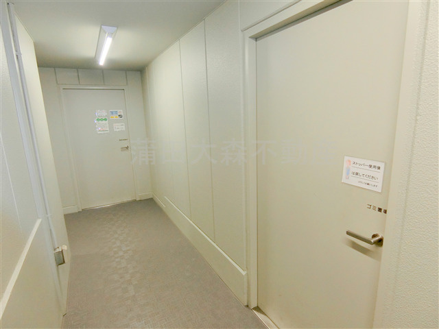 パークタワー東京フロントのその他共用部分|曜日時間関係なくゴミ捨て可能な敷地内ゴミ捨て場