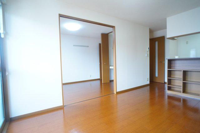 メゾンプレミールＡの居間・リビング