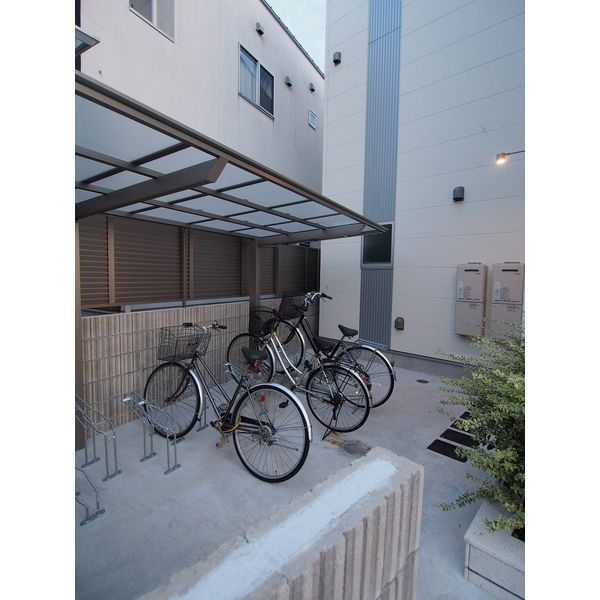 セリングトゥーレ　名古屋市賃貸　仲介手数料無料の駐車場