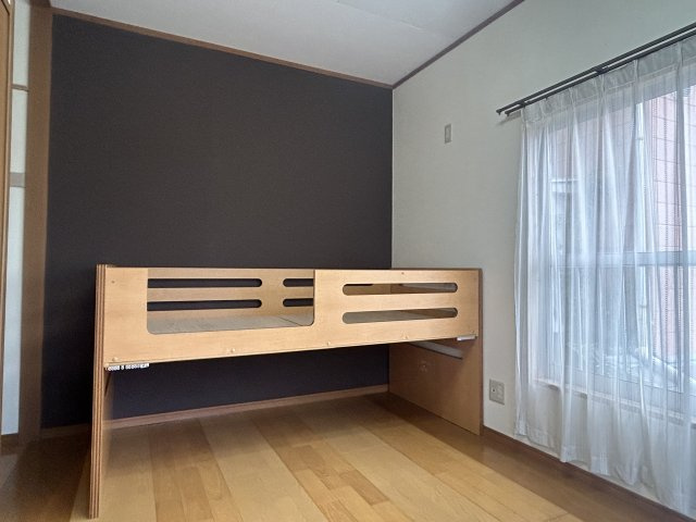 春日部市小渕の賃貸マンションの洋室