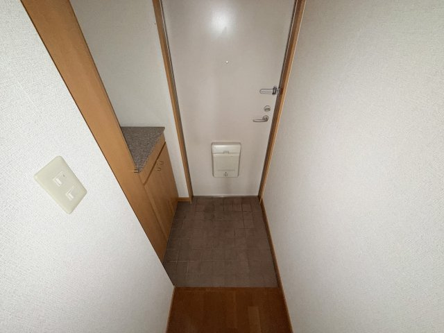 【玄関】 | スペイシア友貴