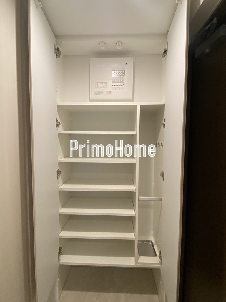 クロスレジデンス日本橋浜町の収納