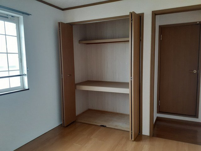 エレガントⅢの収納