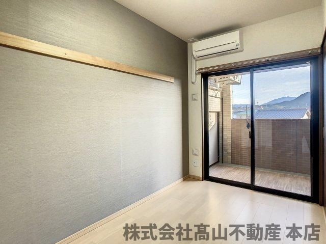 ロイヤルタワー宗像中央の居間・リビング