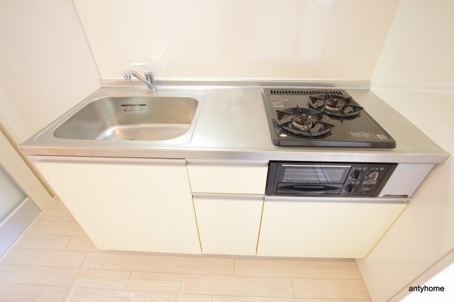 アローフィールズ弐番館　仲介手数料無料のキッチン