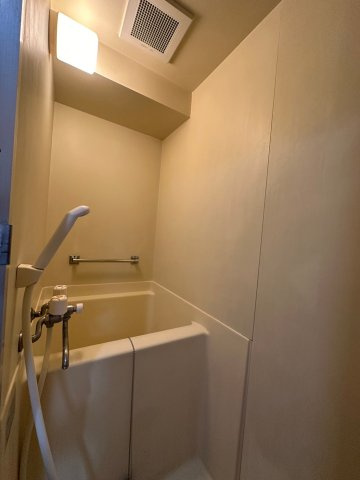 イーストフィールドの浴室