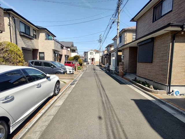 【前面道路含む現地写真】 | 狭山市入間川2丁目 | 住環境良好です