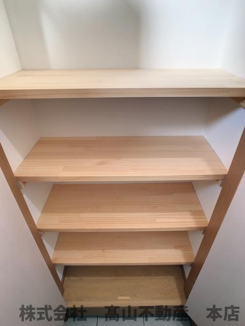 ラフォーレさつき九番館の収納