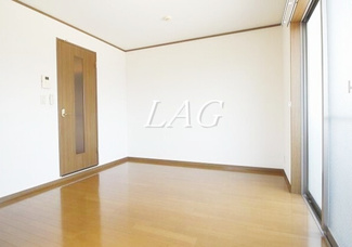 【居間・リビング】 | アムール　Ｐｅｔｉｔ | 洋室です。