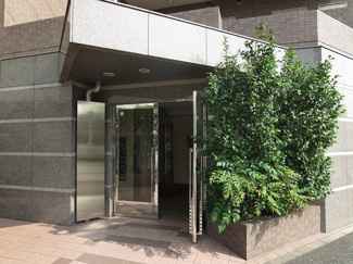 【エントランス】