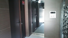 ジェノヴィア西大島グリーンヴェールのエントランス