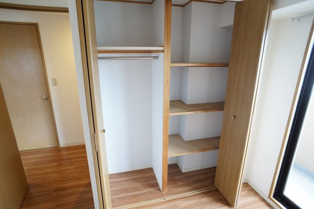 パセオ清荒神１番館の収納