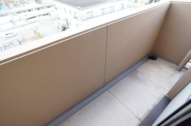 パセオ清荒神１番館のバルコニー