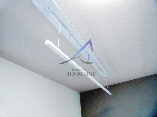 IL MEZZO DI TOKYO，UNO