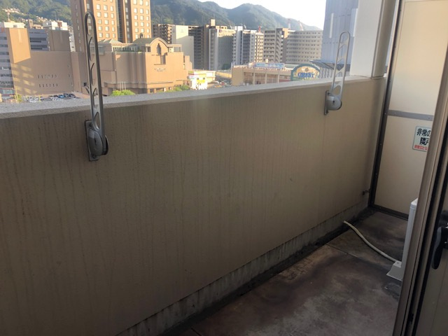呉市西中央１丁目の賃貸マンションのバルコニー