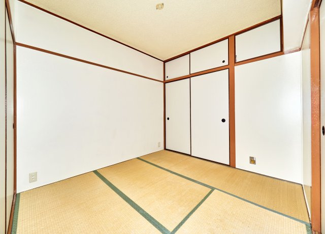 垂水農住5号棟の和室|4.5帖和室