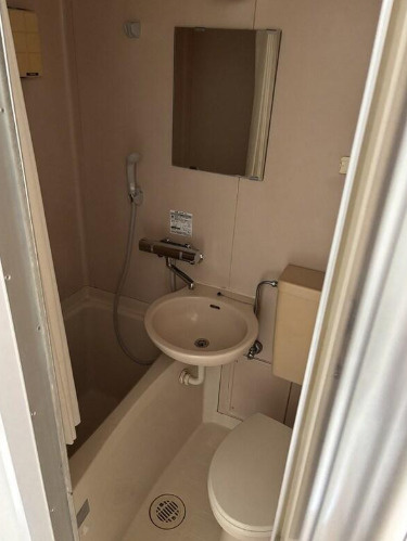 フジ・フラットの浴室