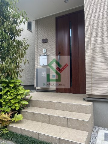 フォレストメゾン新堀のエントランス