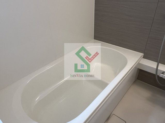 フォレストメゾン新堀の浴室