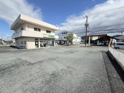 【駐車場】 | 海士江町　倉庫・店舗