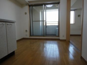 【居間・リビング】 | 銀座レジデンス壱番館