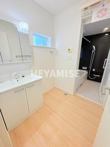 時津町浜田郷第1の洗面所|※同タイプ施工事例