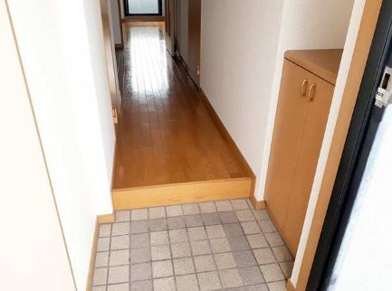 ケンオークニの玄関