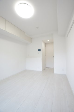 フュージョナル墨田の居間・リビング